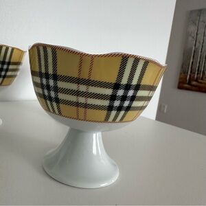 Icecream Porcelain Cups  Set of 4 Pieces